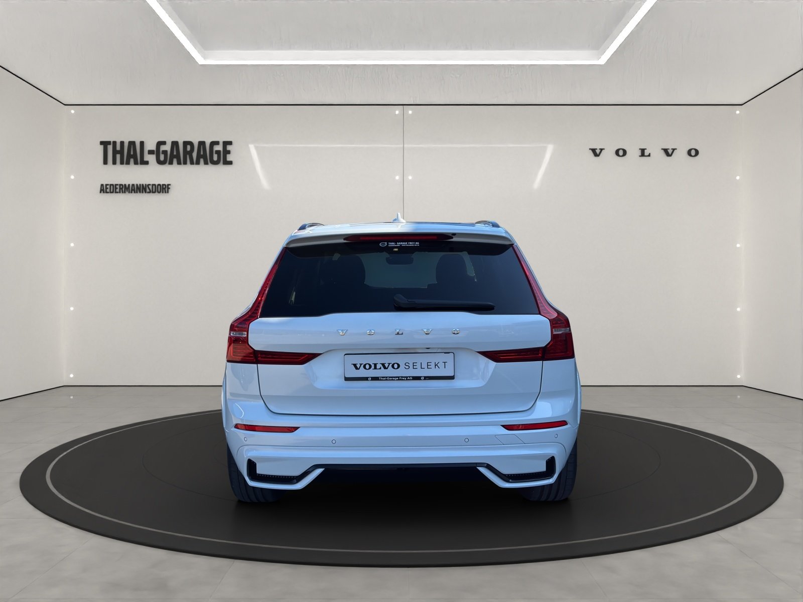 VOLVO XC60 2.0 T8 TE Ultimate Dark eAWD, Plug-in-Hybrid Benzin/Elektro, Occasion / Gebraucht, Automatik - 4