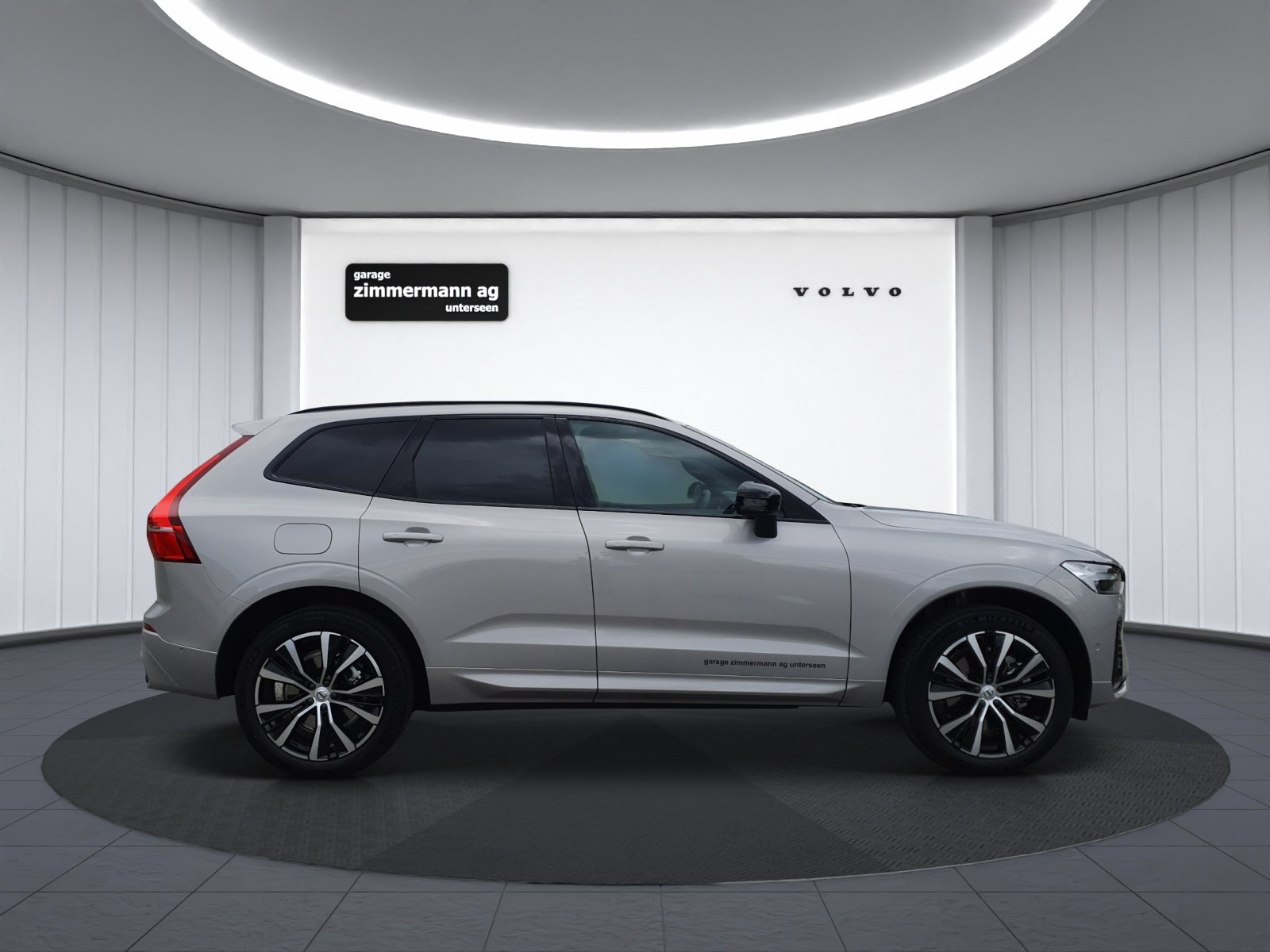 VOLVO XC60 2.0 B5 MH Plus Dark AWD, Mild-Hybrid Benzin/Elektro, Occasion / Gebraucht, Automatik - 5