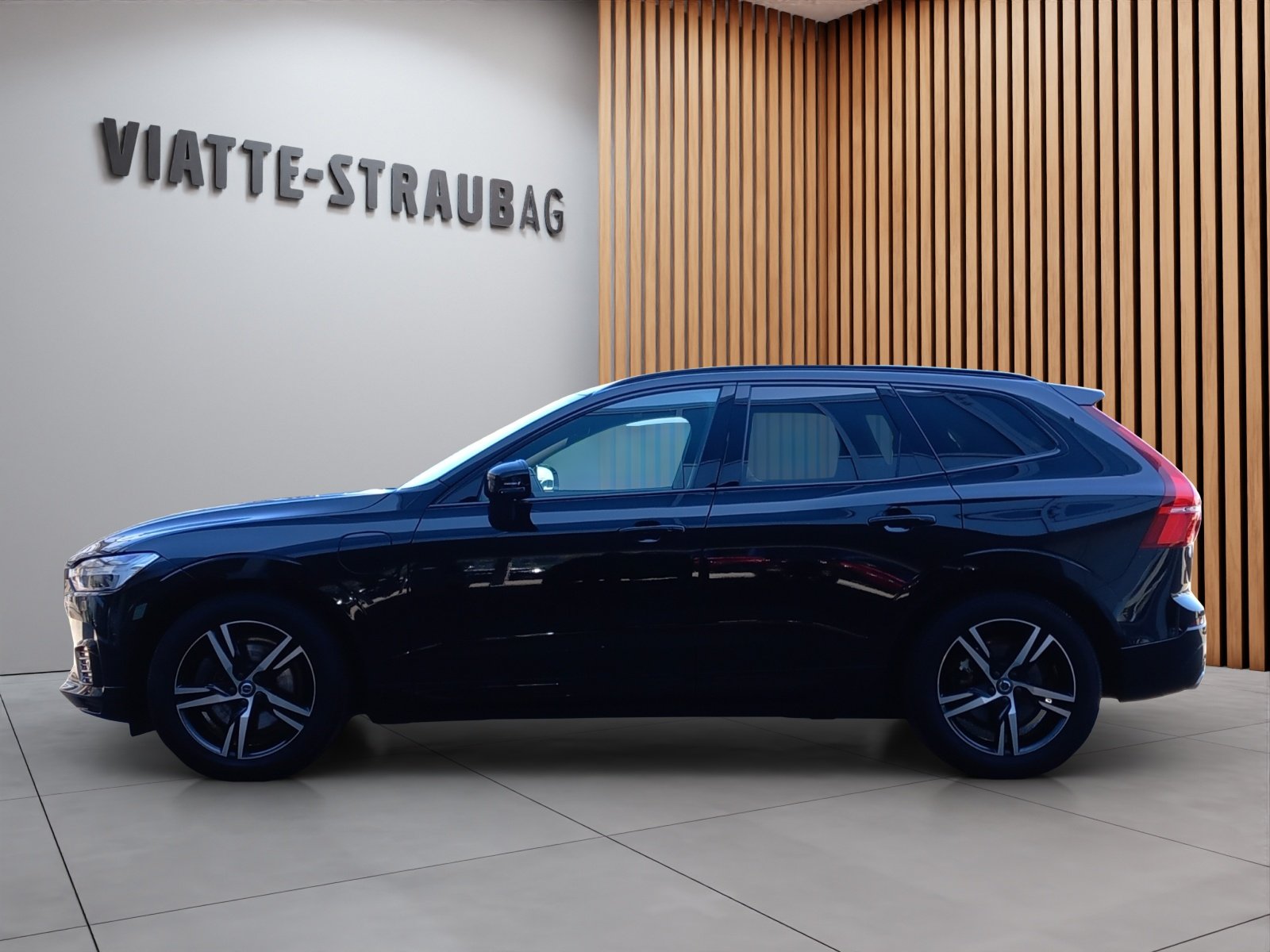 VOLVO XC60 2.0 T8 TE R-Design eAWD, Plug-in-Hybrid Benzina/Elettrica, Occasioni / Usate, Automatico - 2