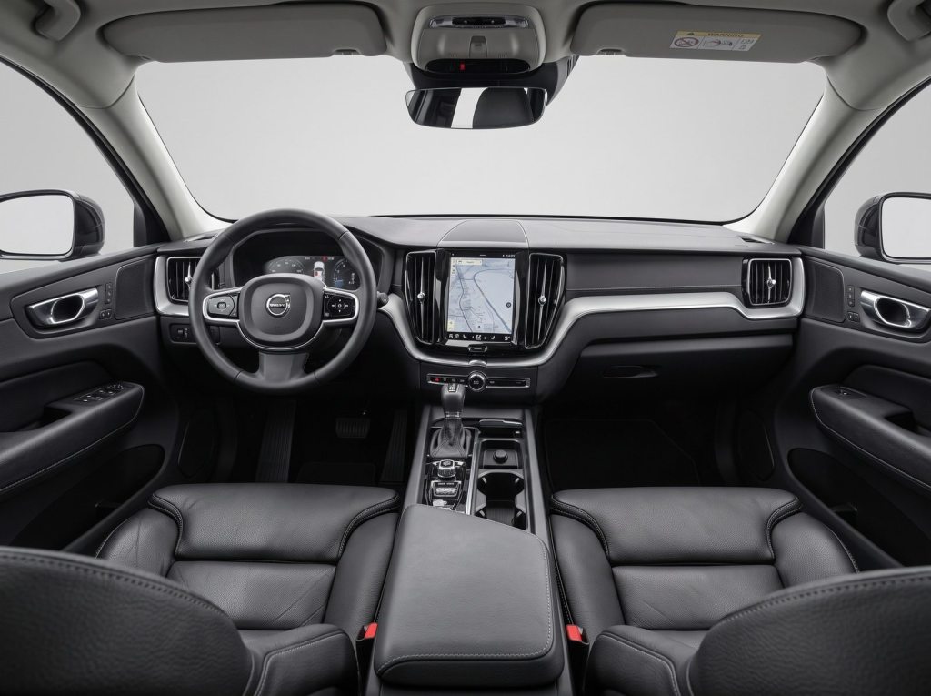 VOLVO XC60 2.0 T8 TE Plus Dark eAWD, Plug-in-Hybrid Petrol/Electric, Second hand / Used, Automatic - 7