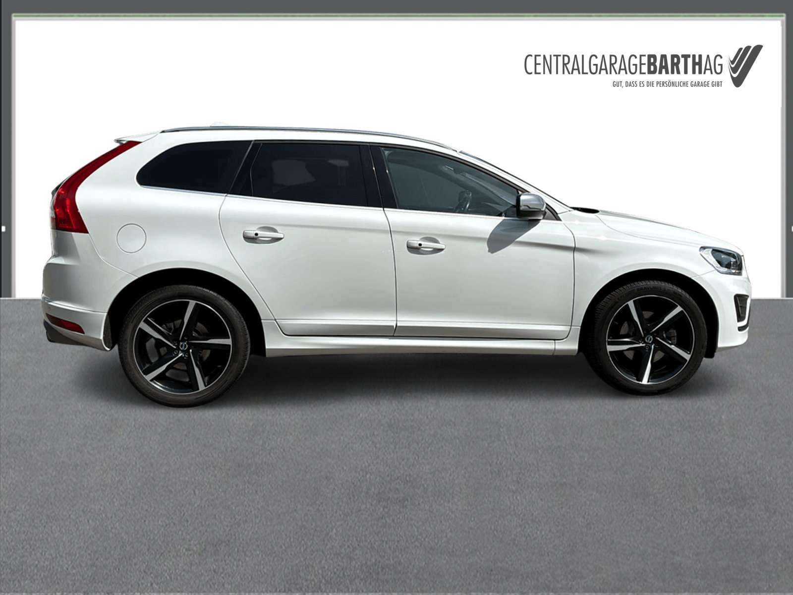 VOLVO XC60 3.0 T6 Summum R-Design AWD, Petrol, Second hand / Used, Automatic - 5