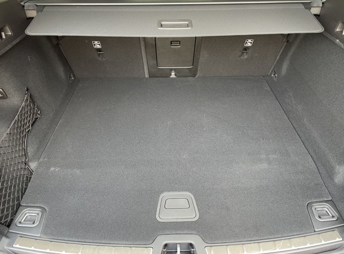 VOLVO XC60 2.0 T6 TE Ultimate Dark e, Hybride Intégral Essence/Électricité, Occasion / Utilisé, Automatique - 7