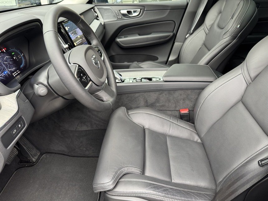 VOLVO XC60 2.0 T6 TE Ultra Bright eA, Hybride Intégral Essence/Électricité, Occasion / Utilisé, Automatique - 3