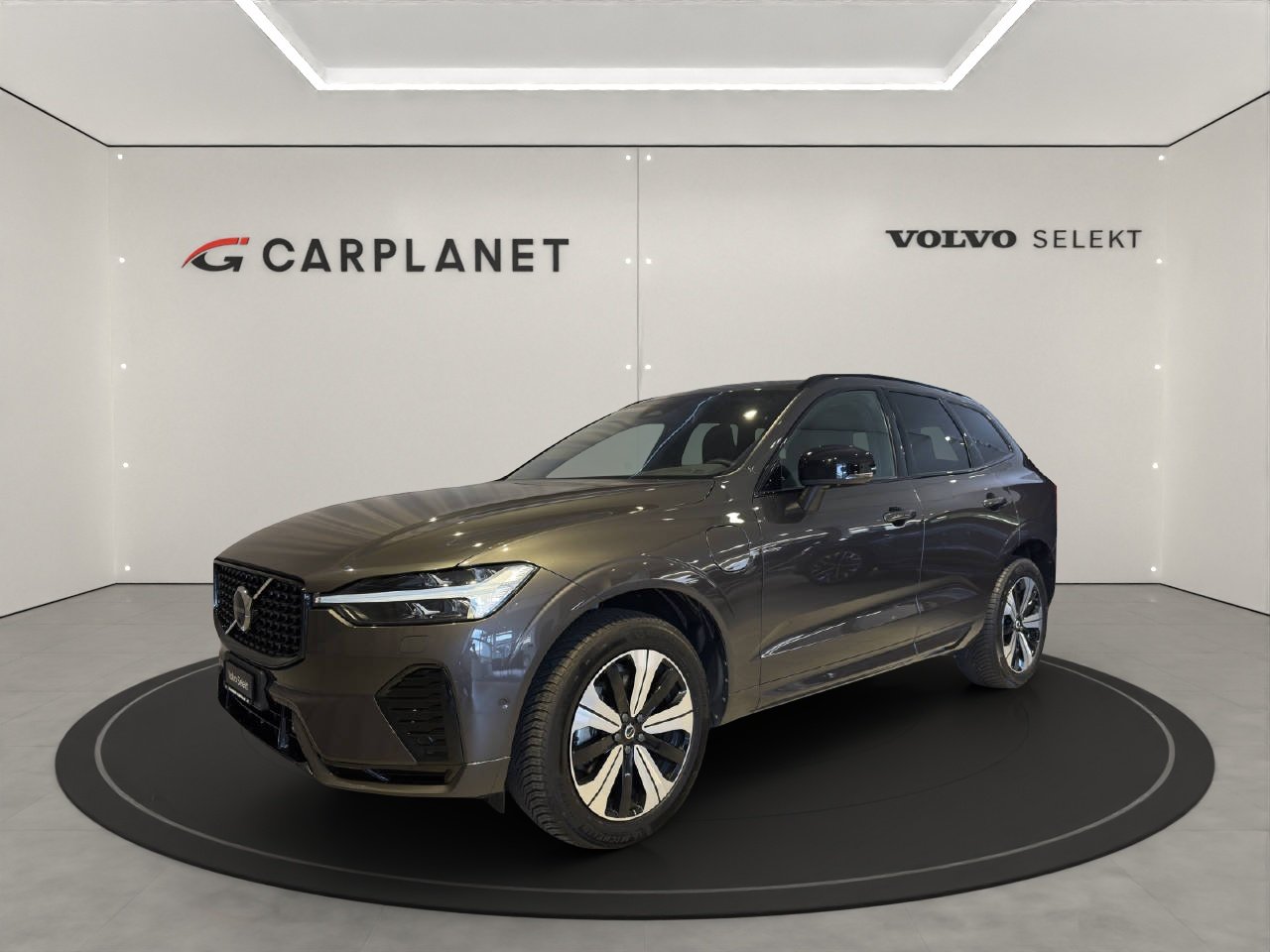 VOLVO XC60 2.0 T6 TE Plus Dark eAWD