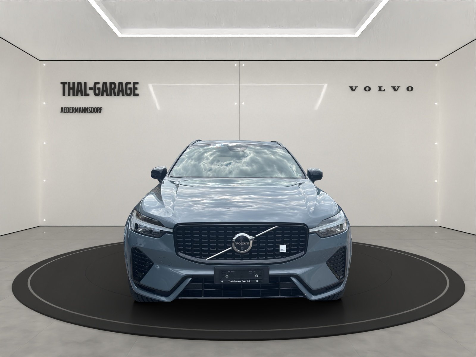 VOLVO XC60 2.0 T8 TE Polestar eAWD, Plug-in-Hybrid Benzin/Elektro, Occasion / Gebraucht, Automatik - 2