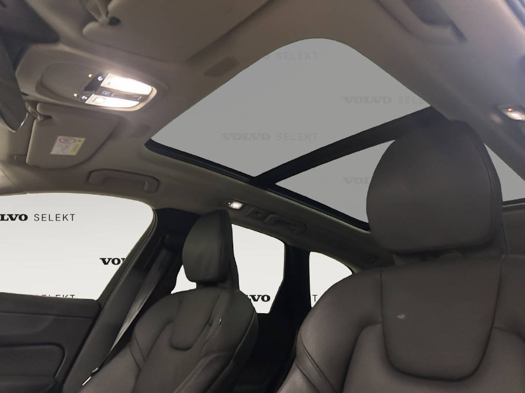 VOLVO XC60 2.0 T6 TE Inscription eAWD, Hybride Rechargeable Essence/Électricité, Occasion / Utilisé, Automatique - 7