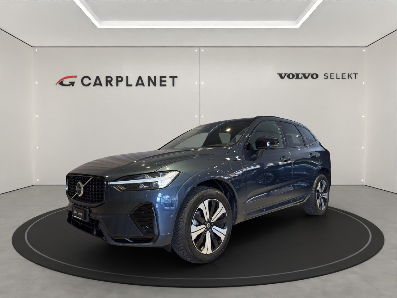 VOLVO XC60 2.0 T6 TE Plus Dark eAWD