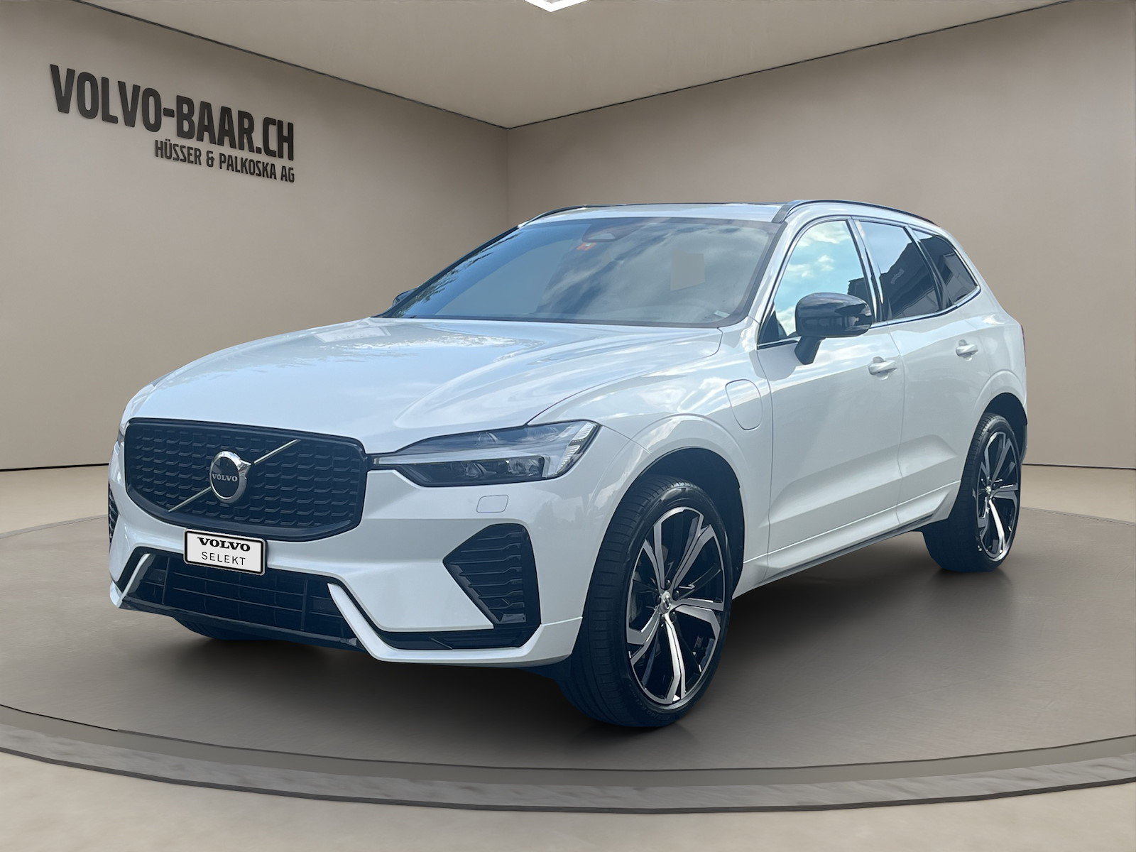 VOLVO XC60 2.0 T8 TE R-Design eAWD