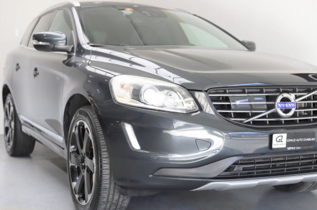 VOLVO XC60 T6 AWD Summum Geartronic, Petrol, Second hand / Used, Automatic - 2