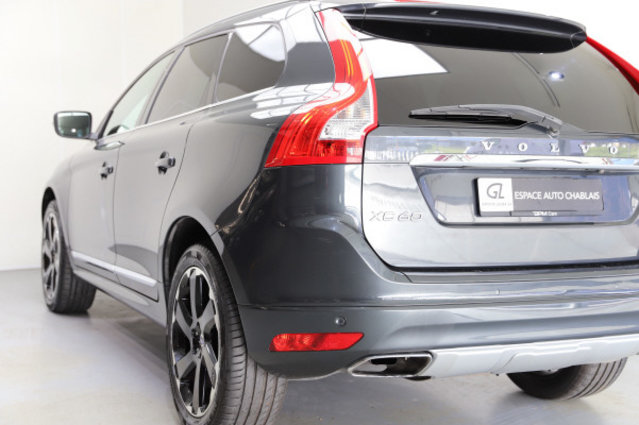 VOLVO XC60 T6 AWD Summum Geartronic, Petrol, Second hand / Used, Automatic - 4