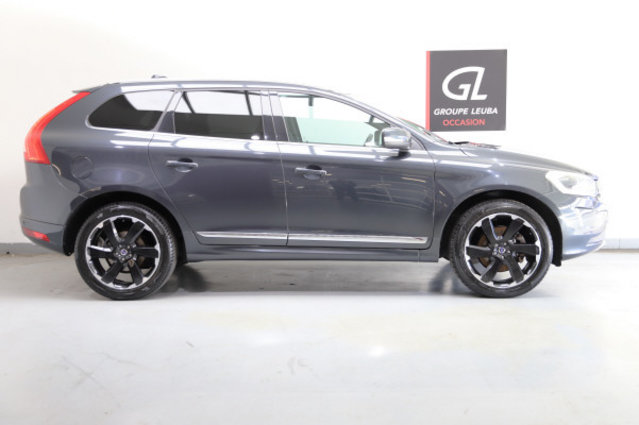 VOLVO XC60 T6 AWD Summum Geartronic, Petrol, Second hand / Used, Automatic - 7