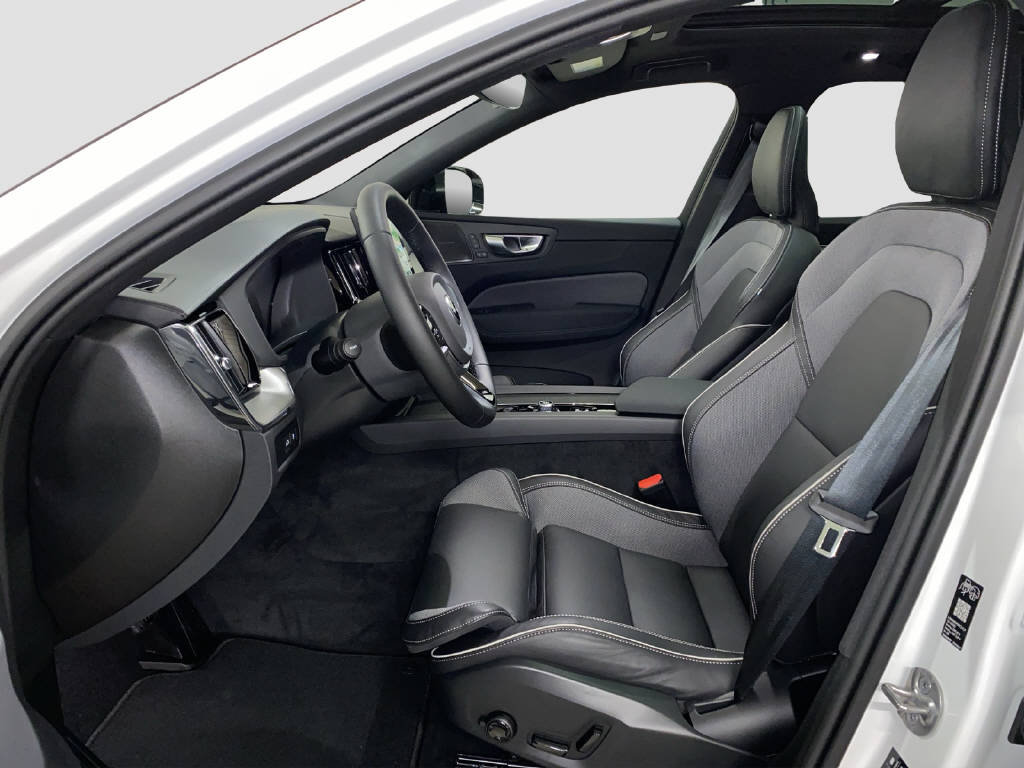 VOLVO XC60 2.0 T6 TE Black Edition eAWD, Plug-in-Hybrid Benzina/Elettrica, Occasioni / Usate, Automatico - 6