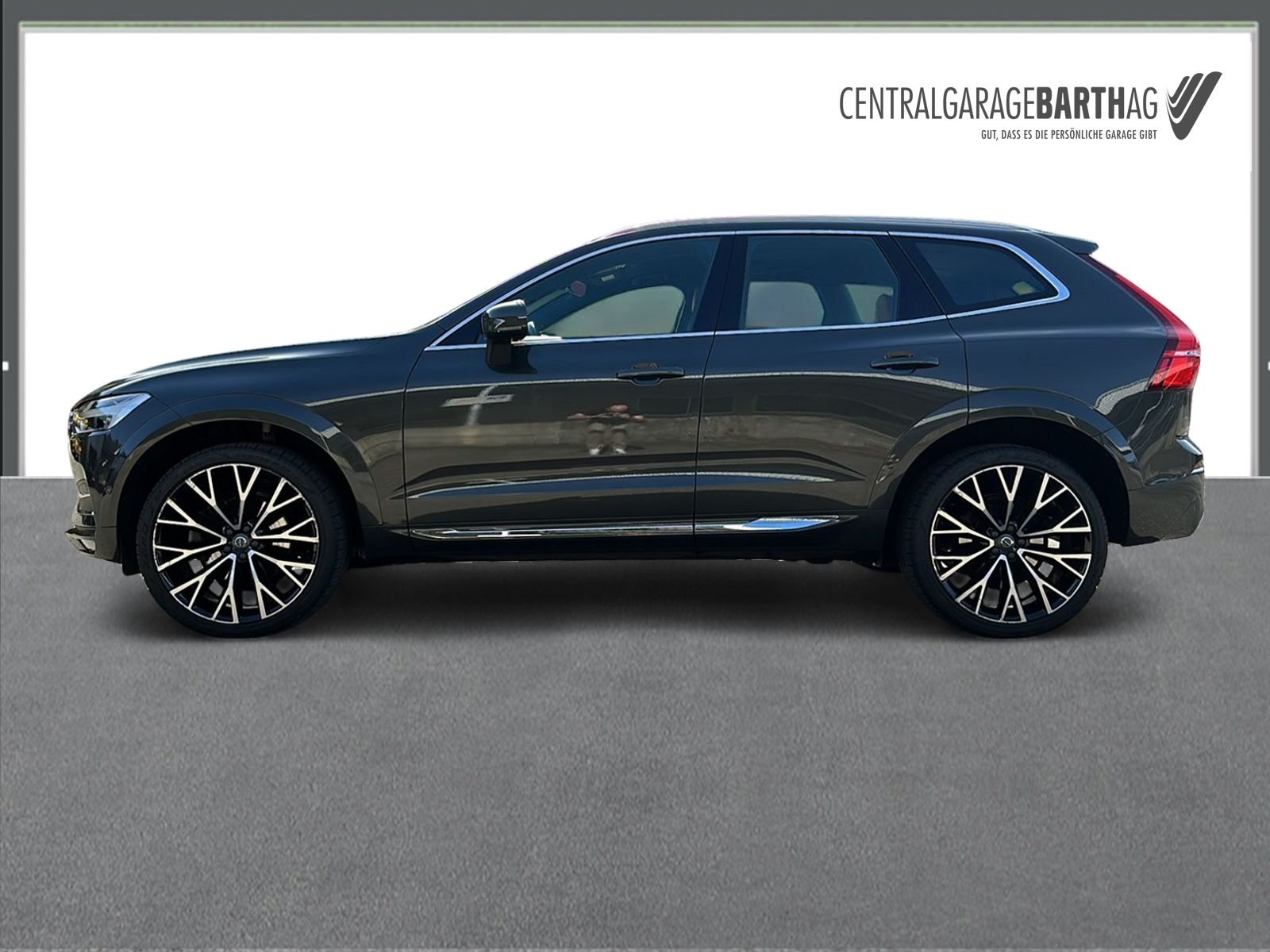 VOLVO XC60 2.0 T5 Inscription AWD, Benzin, Occasion / Gebraucht, Automatik - 4