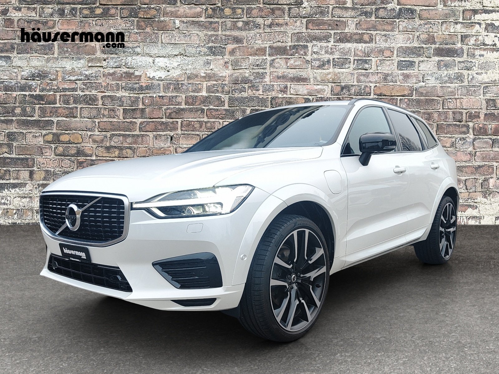 VOLVO XC60 2.0 T8 TE R-Design eAWD