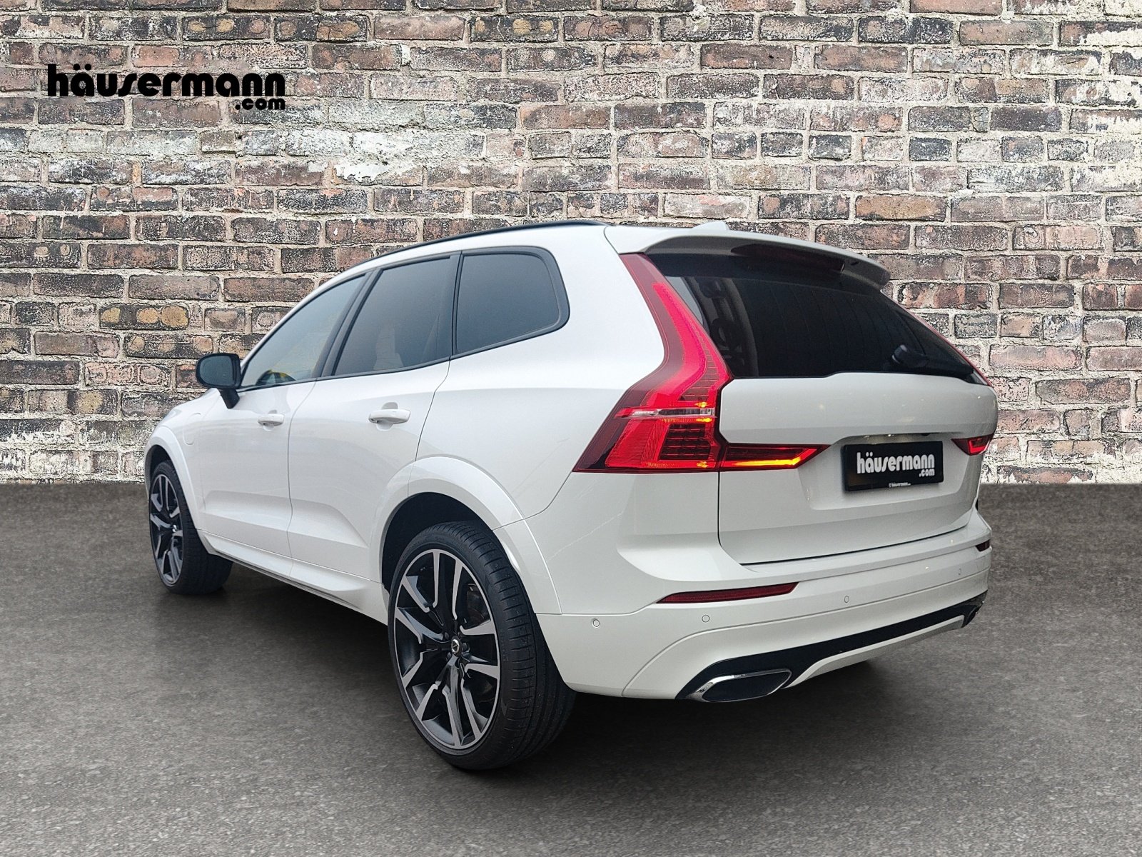 VOLVO XC60 2.0 T8 TE R-Design eAWD, Hybride Rechargeable Essence/Électricité, Occasion / Utilisé, Automatique - 3
