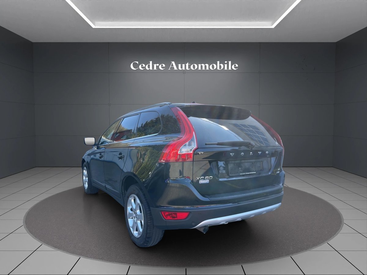 VOLVO XC60 D5 AWD Summum Geartronic, Diesel, Occasion / Utilisé, Automatique - 3