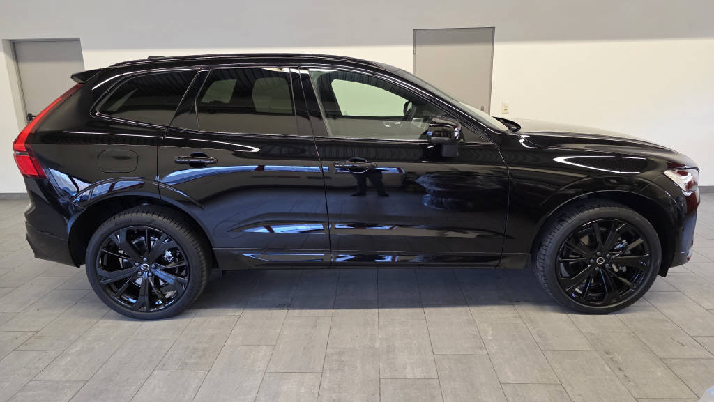 VOLVO XC60 2.0 B5 MH Black Edition AWD, Hybride Leggero Benzina/Elettrica, Occasioni / Usate, Automatico - 3