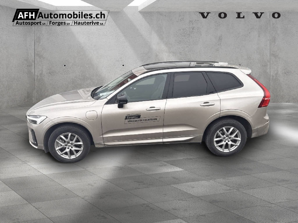 VOLVO XC60 2.0 T6 TE Plus Dark eAWD, Plug-in-Hybrid Benzin/Elektro, Occasion / Gebraucht, Automatik - 2
