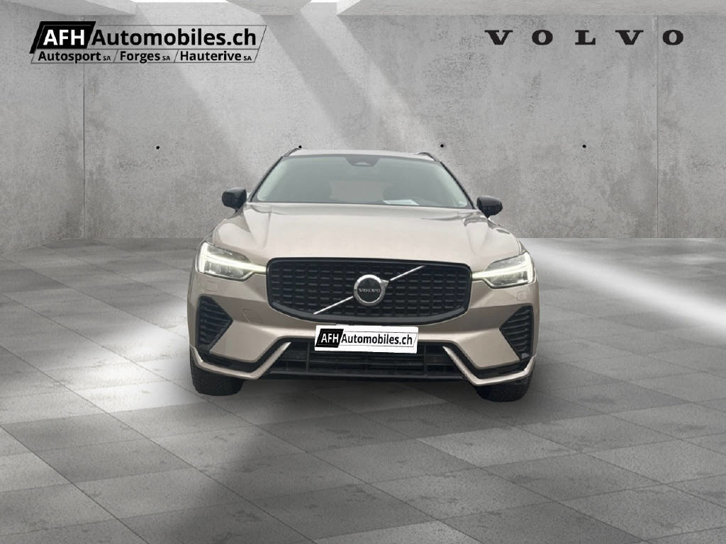 VOLVO XC60 2.0 T6 TE Plus Dark eAWD, Plug-in-Hybrid Benzin/Elektro, Occasion / Gebraucht, Automatik - 4