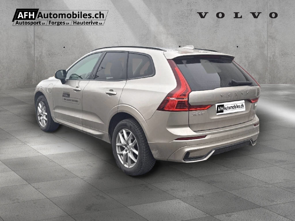 VOLVO XC60 2.0 T6 TE Plus Dark eAWD, Plug-in-Hybrid Benzin/Elektro, Occasion / Gebraucht, Automatik - 5
