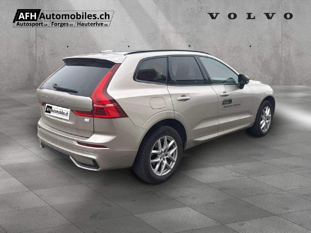 VOLVO XC60 2.0 T6 TE Plus Dark eAWD, Plug-in-Hybrid Benzin/Elektro, Occasion / Gebraucht, Automatik - 7