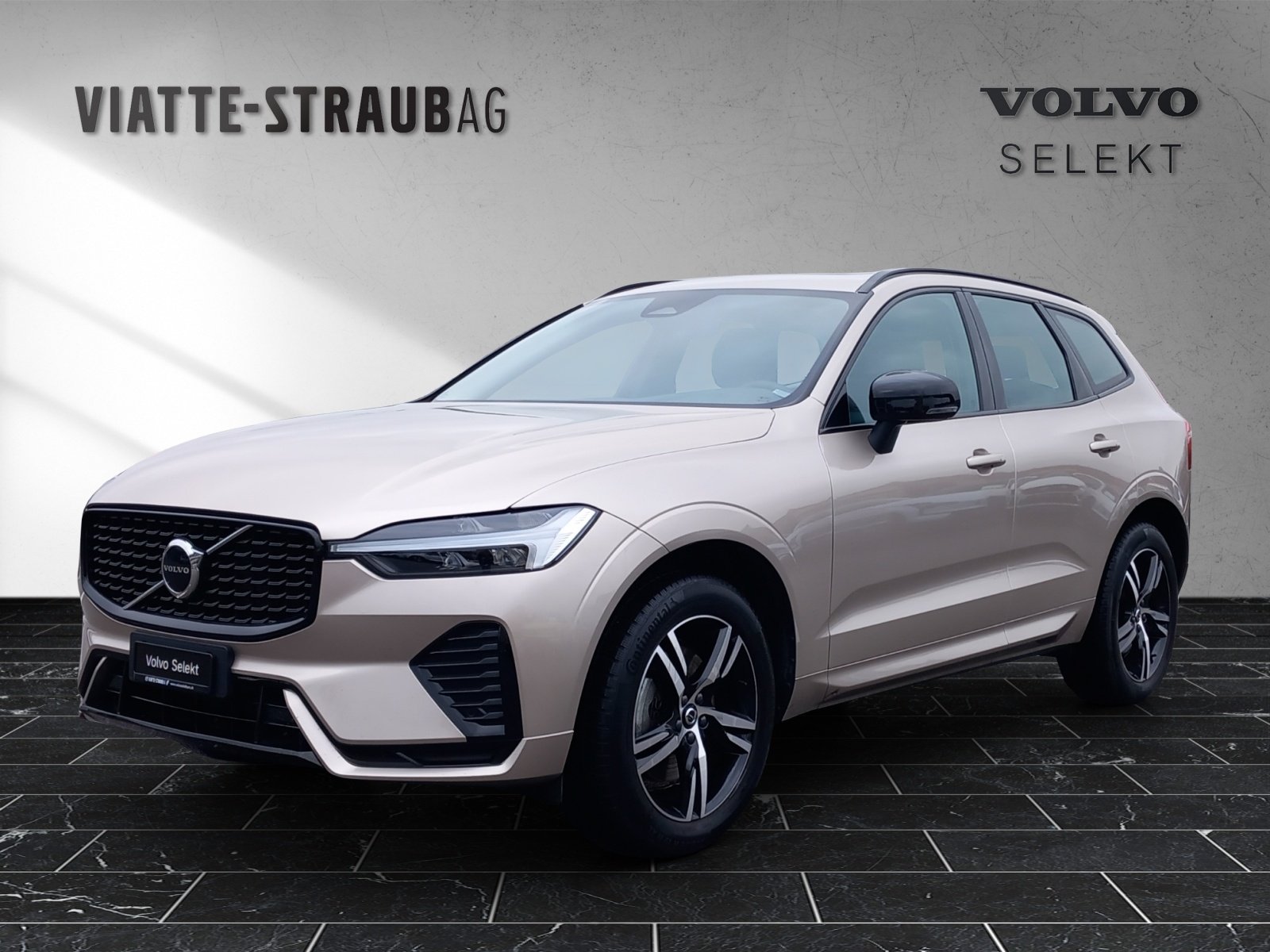 VOLVO XC60 2.0 B5 MH Plus Dark AWD