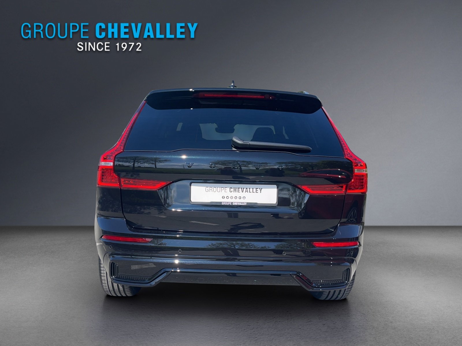 VOLVO XC60 T8 eAWD PluginHybrid Black Edition Geartronic, Plug-in-Hybrid Petrol/Electric, Second hand / Used, Automatic - 4