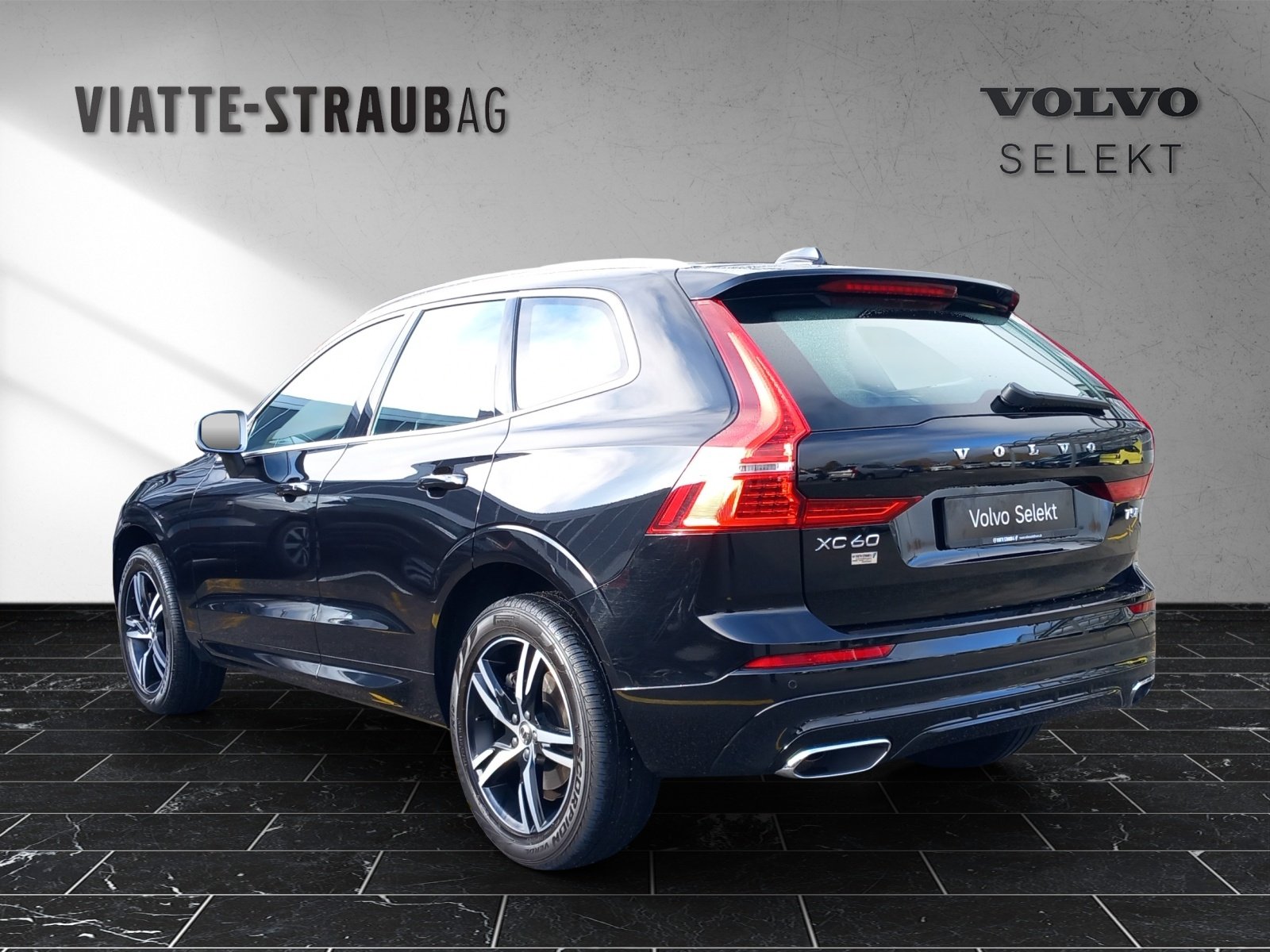 VOLVO XC60 2.0 T5 R-Design, Benzin, Occasion / Gebraucht, Automatik - 3