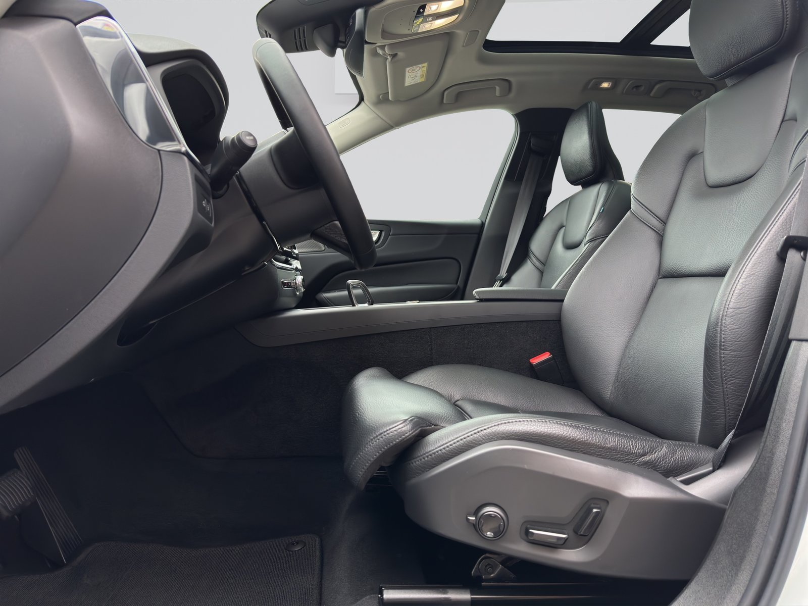 VOLVO XC60 T6 eAWD Plus Dark Geartronic, Plug-in-Hybrid Benzina/Elettrica, Occasioni / Usate, Automatico - 7