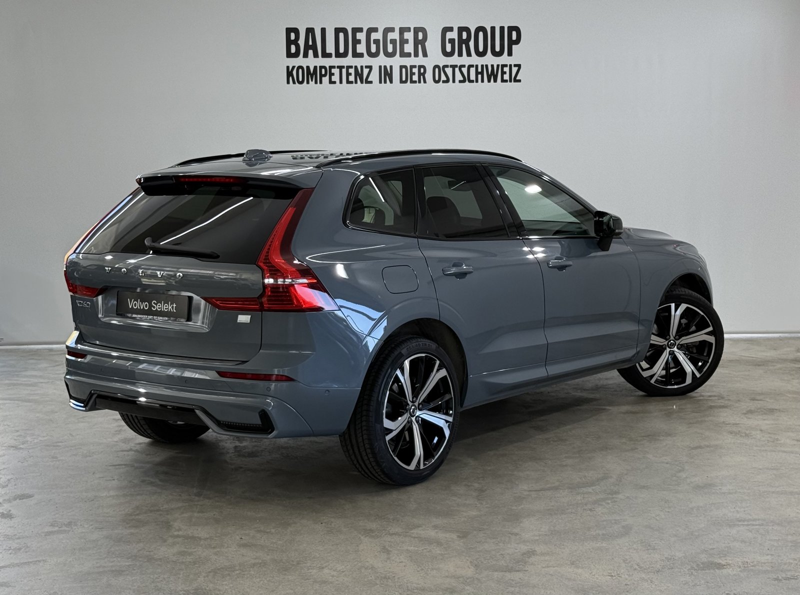 VOLVO XC60 2.0 T6 TE Ultimate Dark e, Voll-Hybrid Benzin/Elektro, Occasion / Gebraucht, Automatik - 3