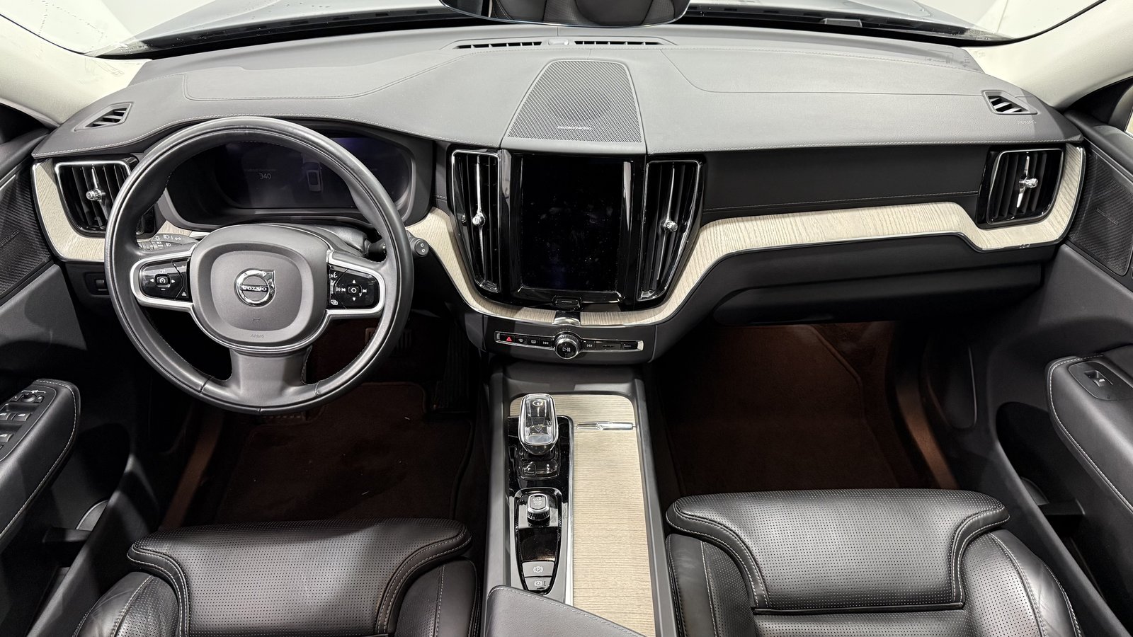 VOLVO XC60 2.0 T8 TE Inscription eAW, Hybride Intégral Essence/Électricité, Occasion / Utilisé, Automatique - 5