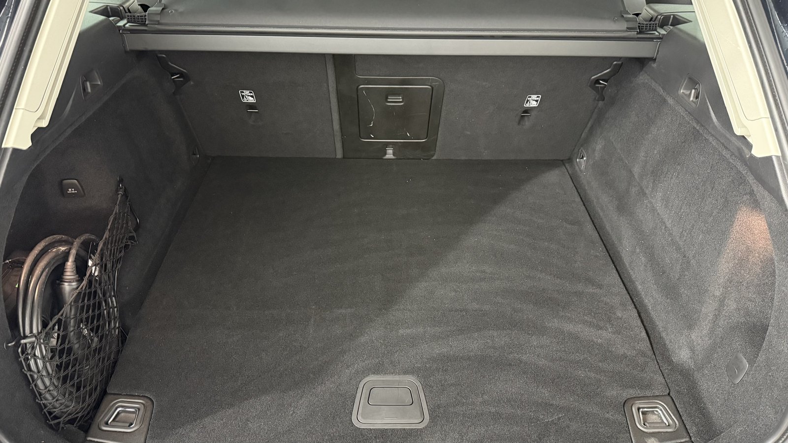 VOLVO XC60 2.0 T8 TE Inscription eAW, Hybride Intégral Essence/Électricité, Occasion / Utilisé, Automatique - 7