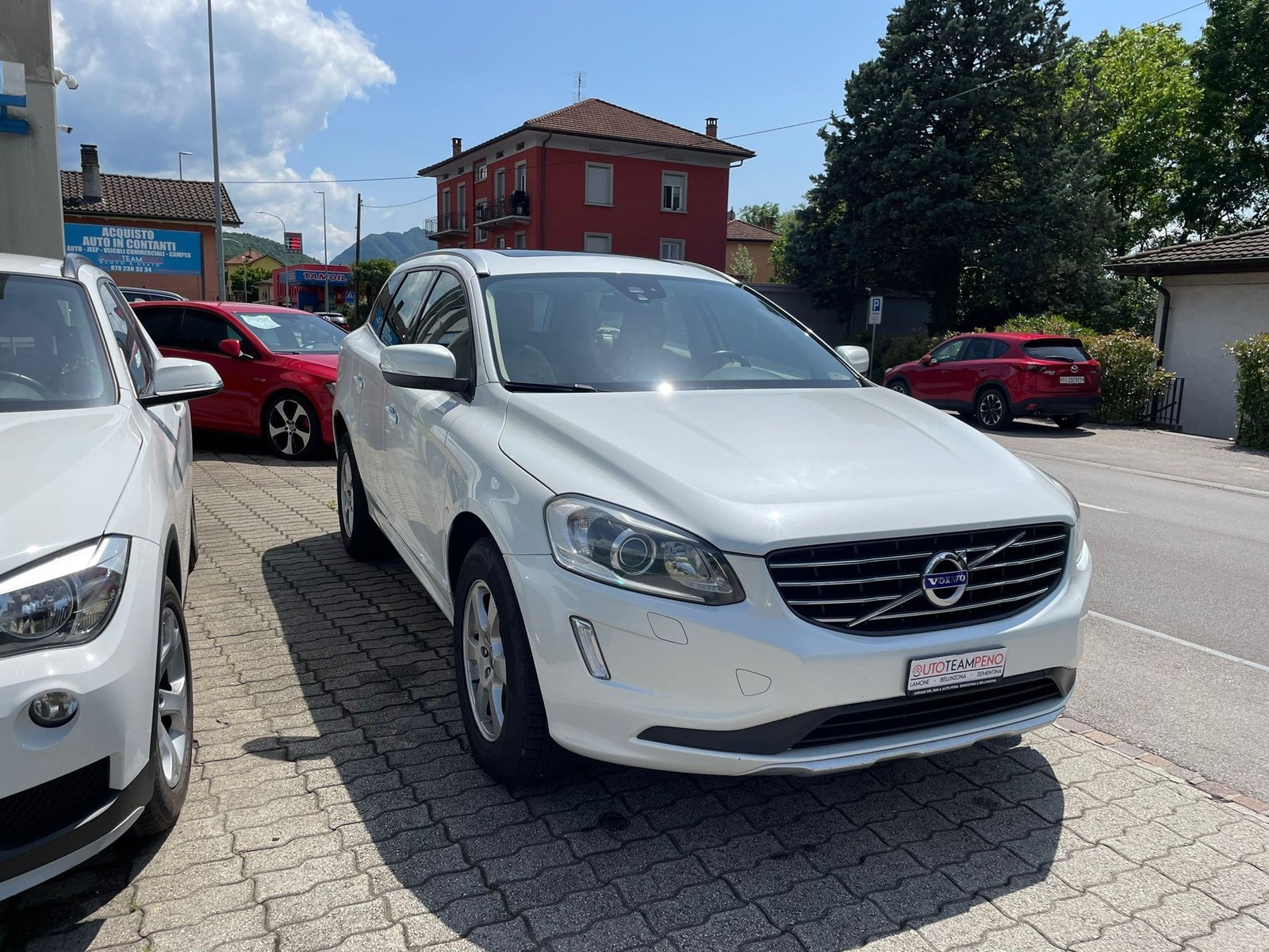 VOLVO XC60 T5 Summum R-Design Powershift, Essence, Occasion / Utilisé, Automatique - 3