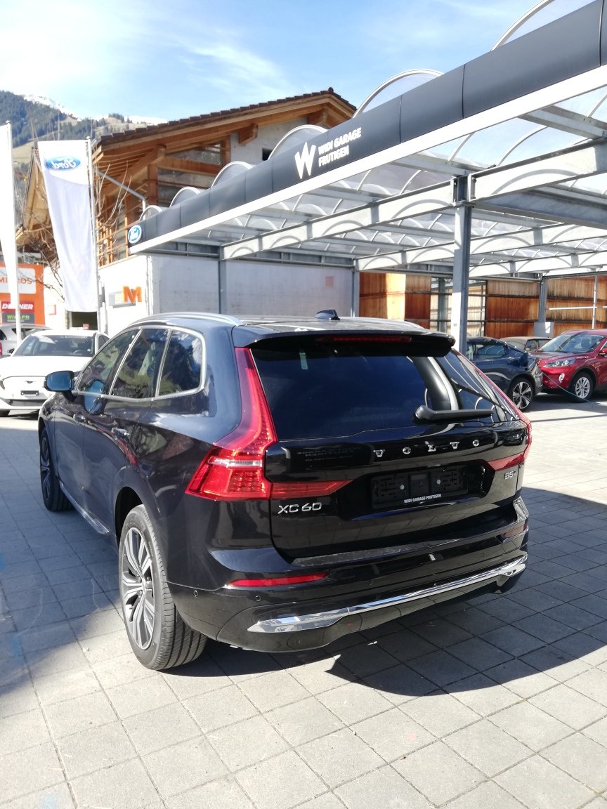 VOLVO XC60 2.0 B5 MH Plus Bright AWD, Mild-Hybrid Benzin/Elektro, Occasion / Gebraucht, Automatik - 4