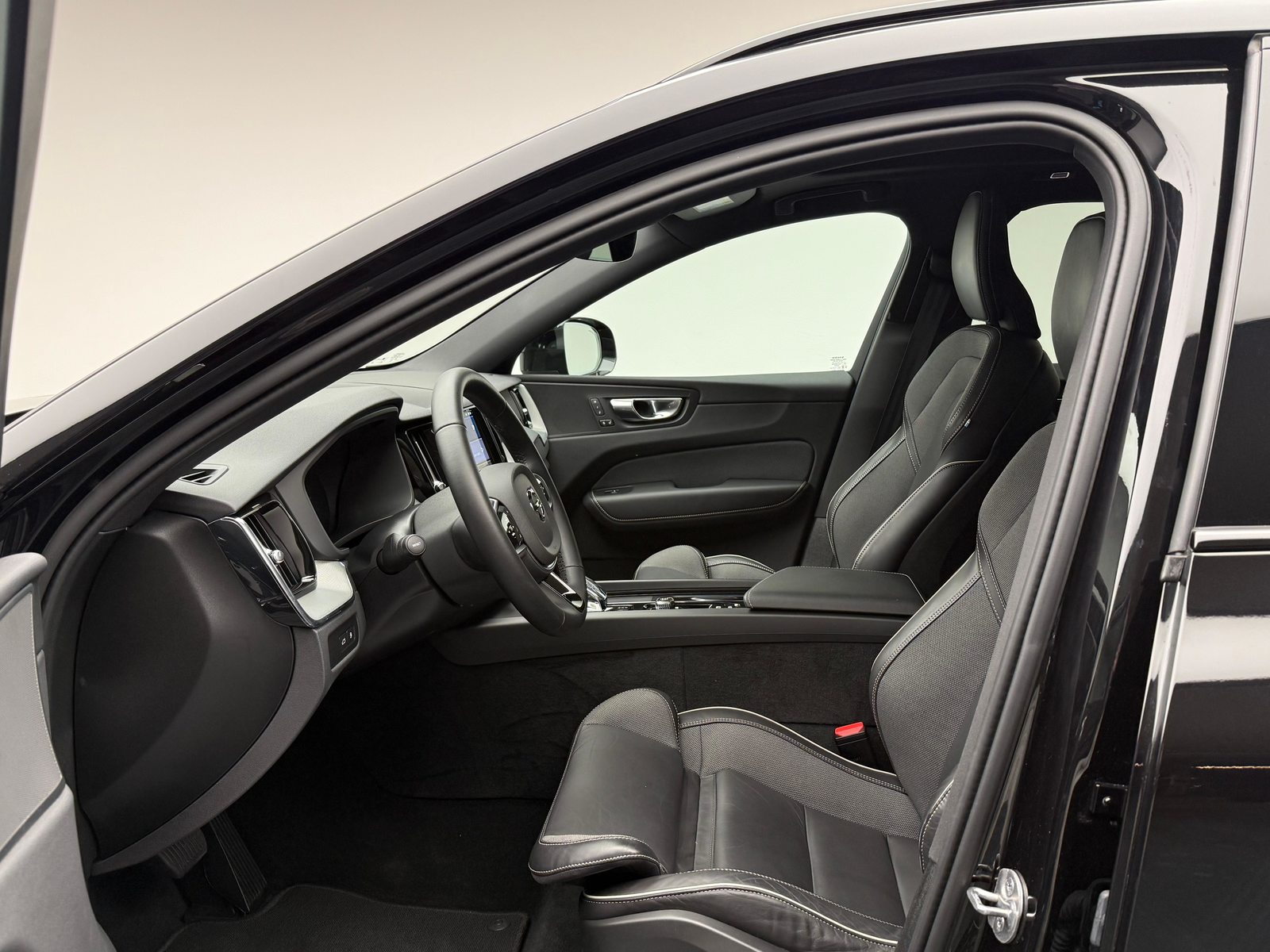VOLVO XC60 2.0 T6 TE Plus Dark eAWD, Plug-in-Hybrid Benzina/Elettrica, Occasioni / Usate, Automatico - 6