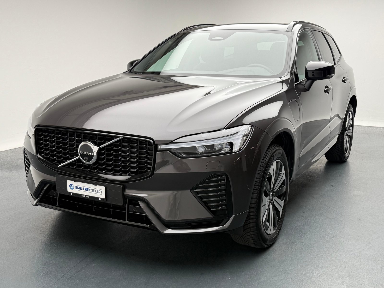 VOLVO XC60 2.0 T8 TE Plus Dark eAWD