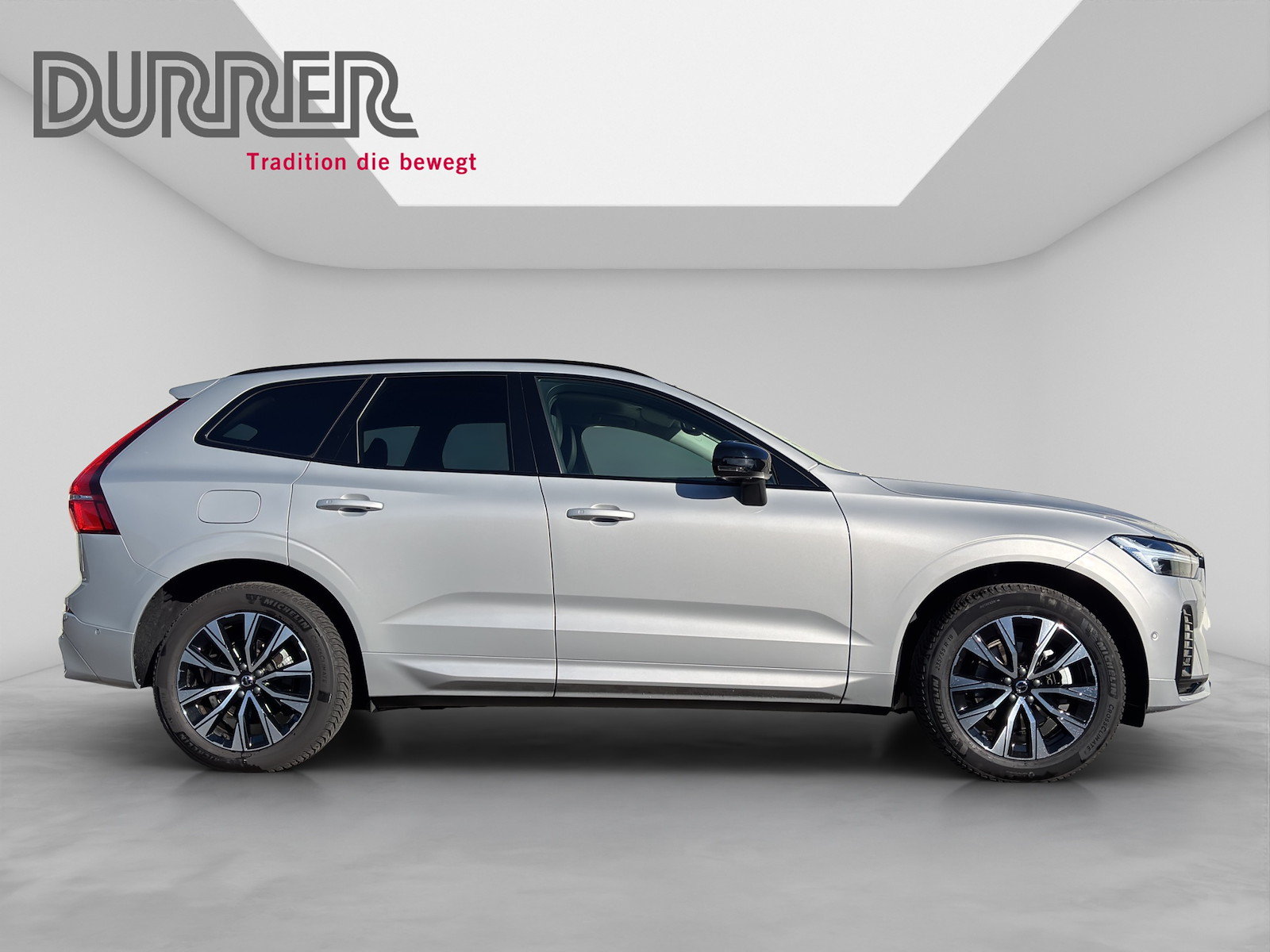 VOLVO XC60 2.0 B5 MH Plus Dark AWD, Hybride Léger Essence/Électricité, Occasion / Utilisé, Automatique - 5