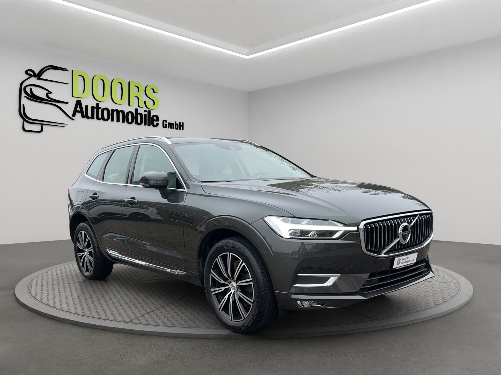 VOLVO XC60 B4 Diesel Mild Hybrid AWD Momentum Geartronic