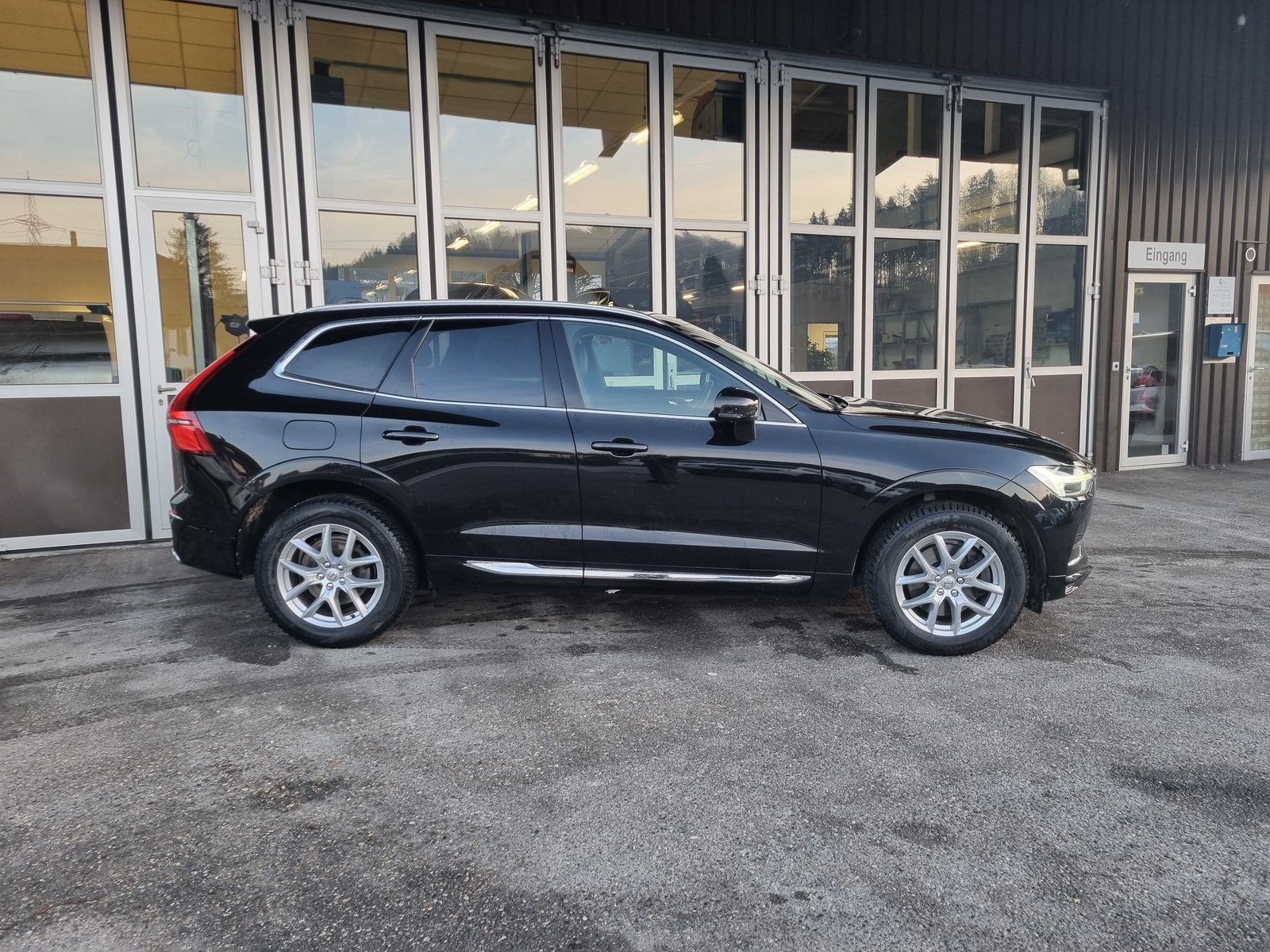 VOLVO XC60 D5 AWD Inscription Geartronic, Diesel, Occasion / Utilisé, Automatique - 3