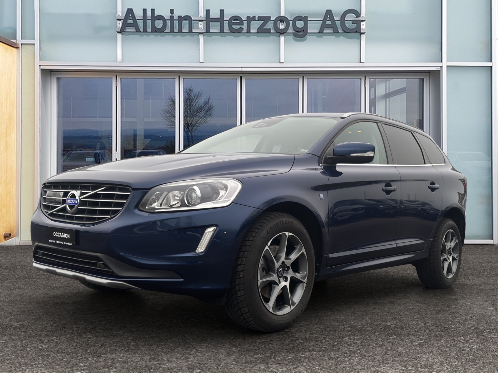 VOLVO XC60 2.4 D5 Ocean Race AWD S/S