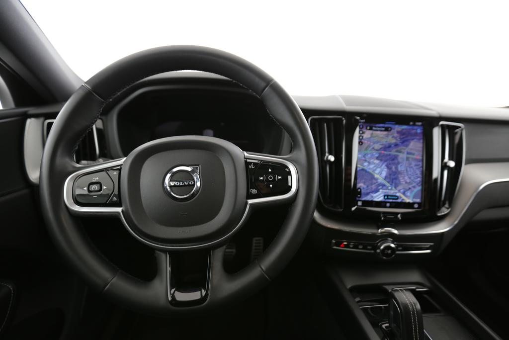 VOLVO XC60 2.0 T6 TE R-Design eAWD, Plug-in-Hybrid Petrol/Electric, Second hand / Used, Automatic - 6