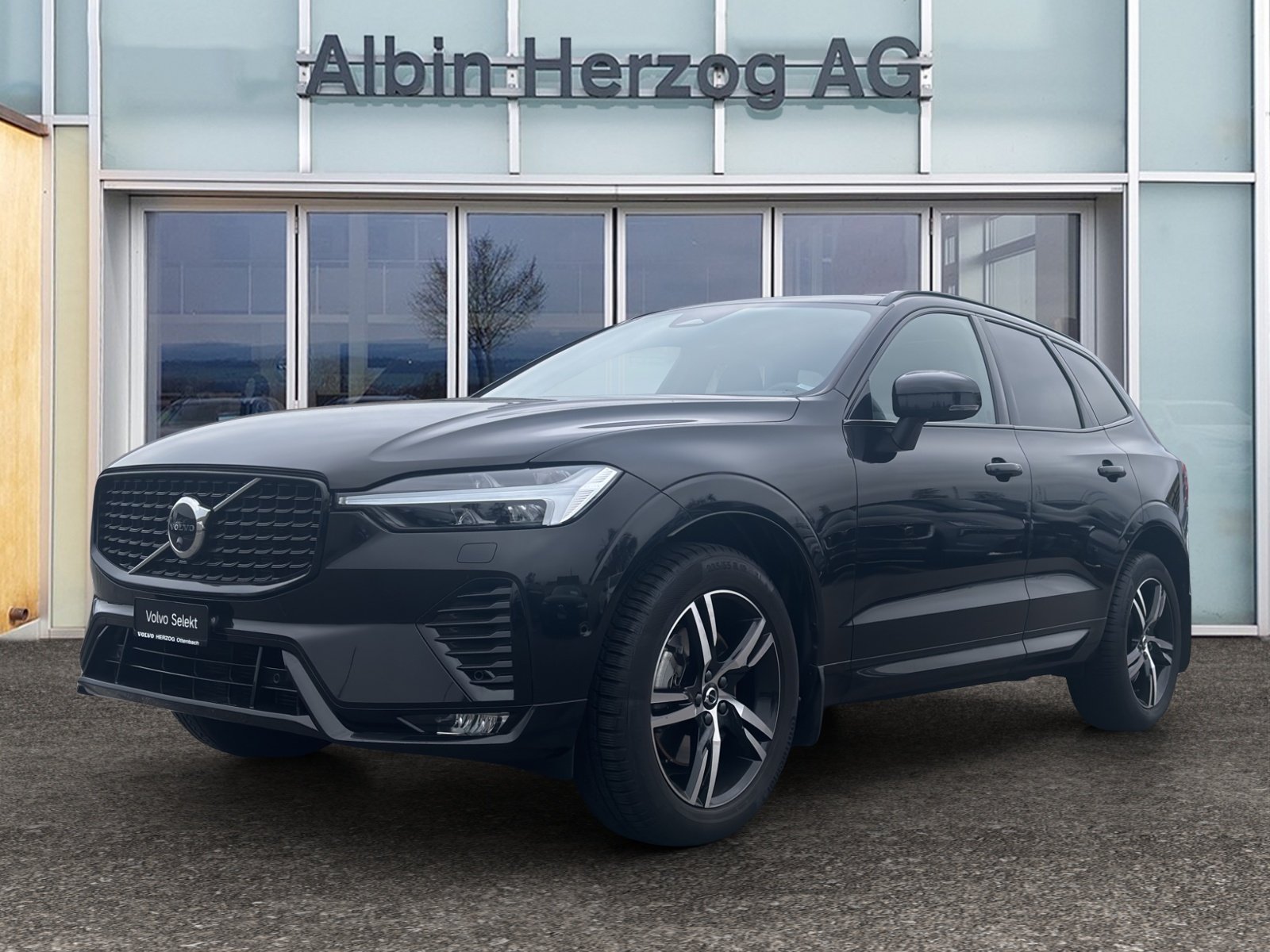 VOLVO XC60 2.0 B6 MH R-Design AWD