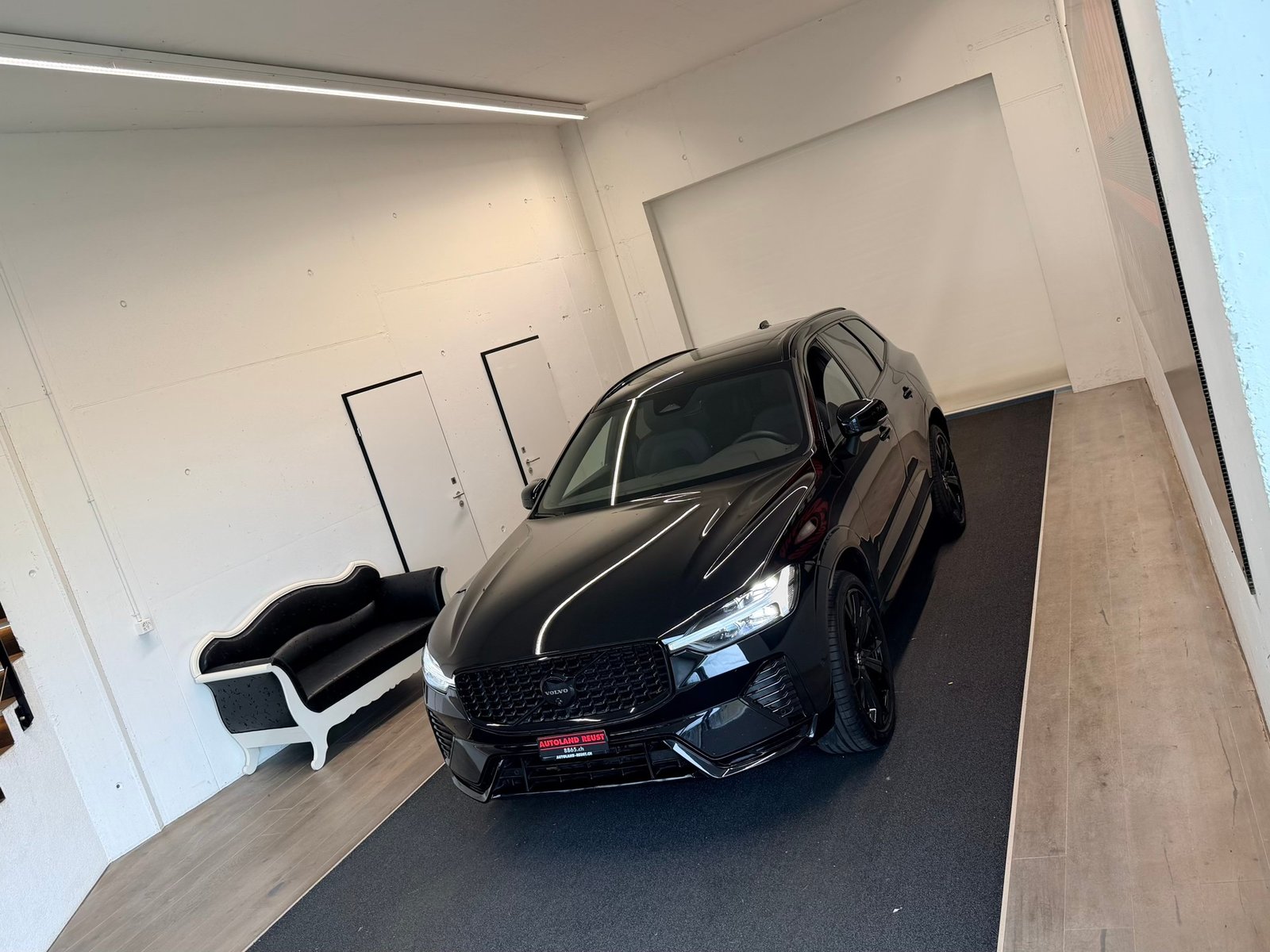 VOLVO XC60 B5 Benzin Mild Hybrid AWD Black ED. Geartronic, Hybride Léger Essence/Électricité, Occasion / Utilisé, Automatique - 4