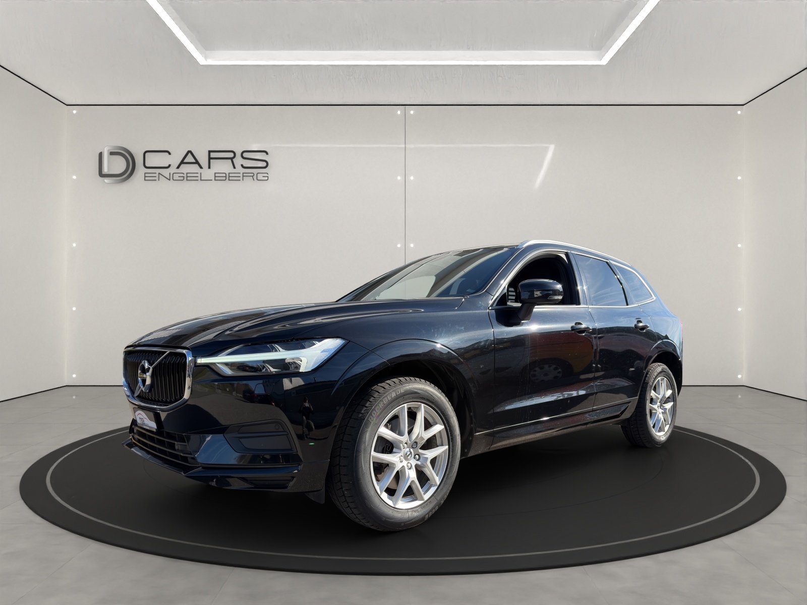 VOLVO XC60 D4 AWD Momentum Geartronic