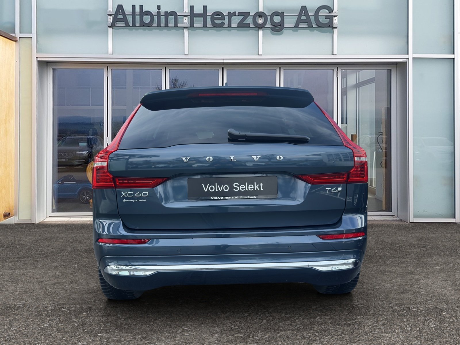 VOLVO XC60 2.0 T6 TE Ultra Bright eAWD, Plug-in-Hybrid Petrol/Electric, Second hand / Used, Automatic - 4