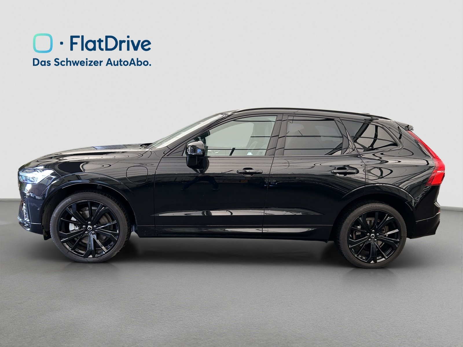 VOLVO XC60 T6 eAWD PluginHybrid Ultra Dark Geartronic - Anh, Hybride Rechargeable Essence/Électricité, Occasion / Utilisé, Automatique - 2