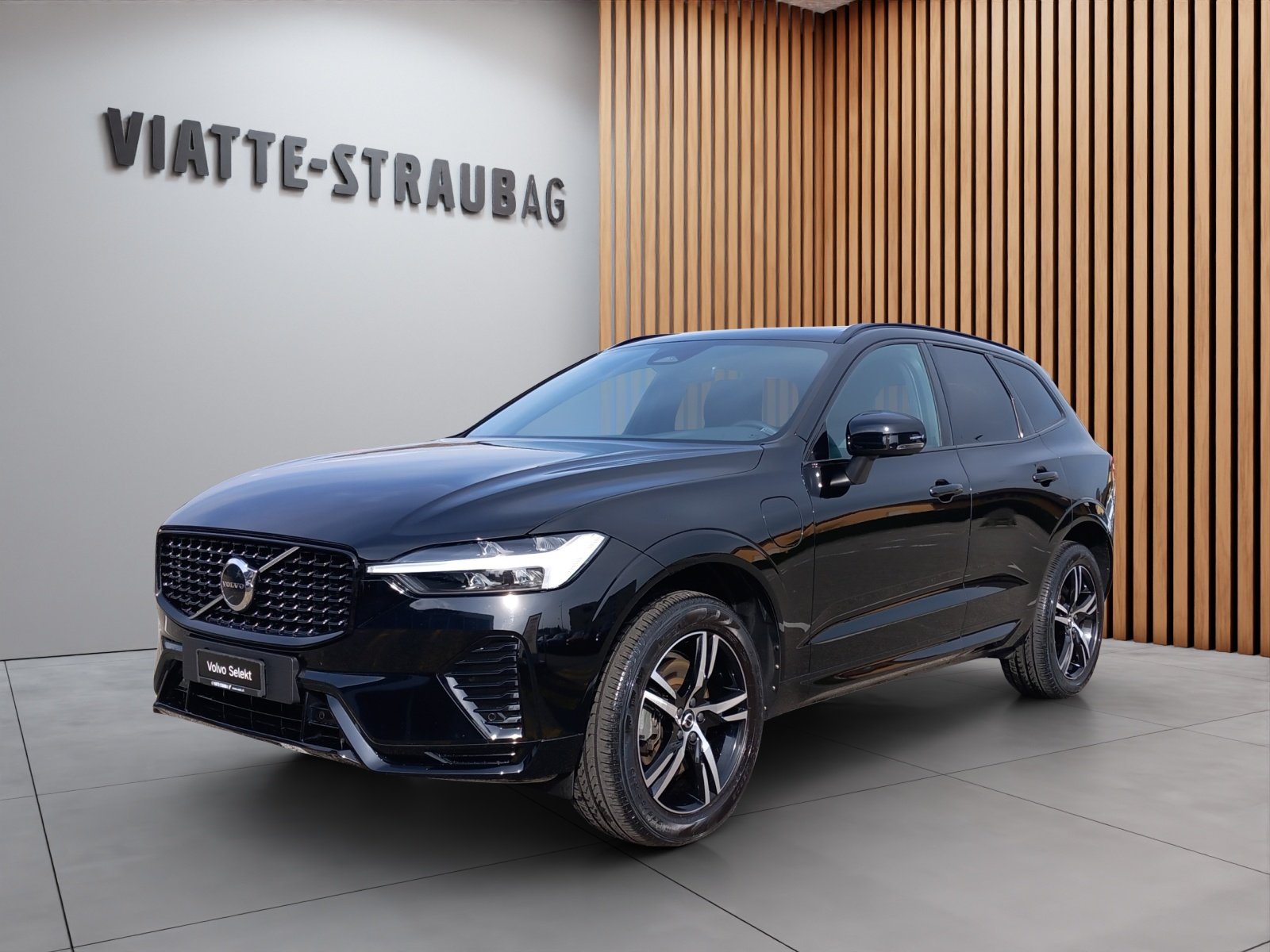 VOLVO XC60 2.0 T6 TE R-Design eAWD