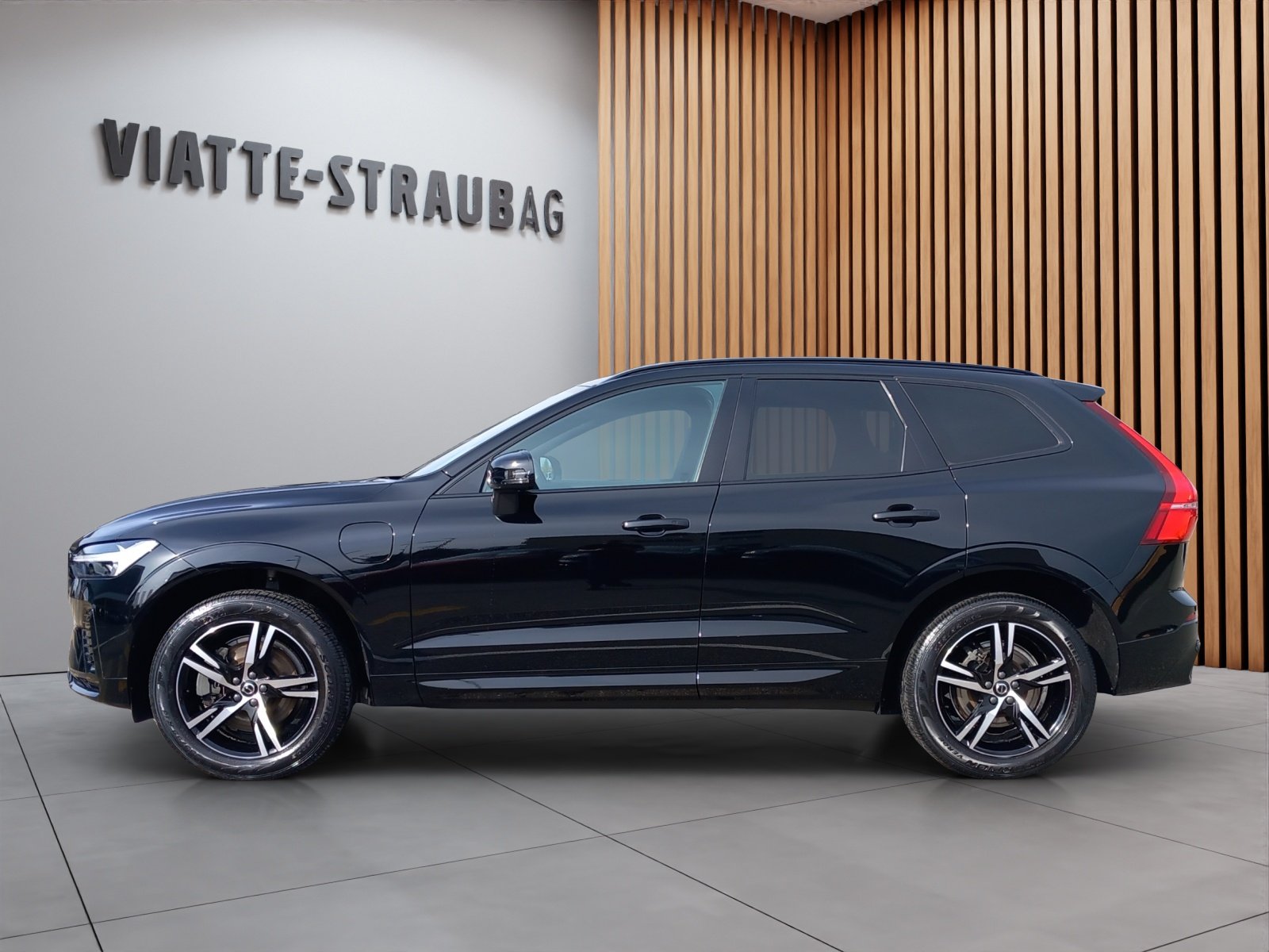 VOLVO XC60 2.0 T6 TE R-Design eAWD, Hybride Rechargeable Essence/Électricité, Occasion / Utilisé, Automatique - 5