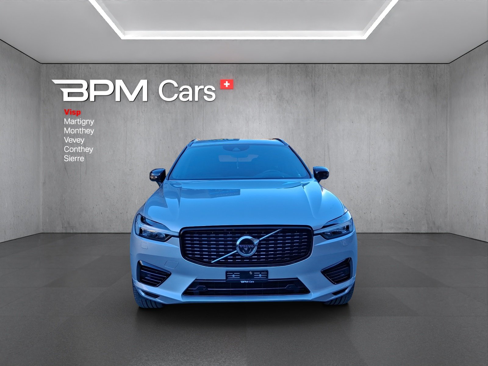 VOLVO XC60 T6 eAWD R-Design Geartronic, Hybride Rechargeable Essence/Électricité, Occasion / Utilisé, Automatique - 2