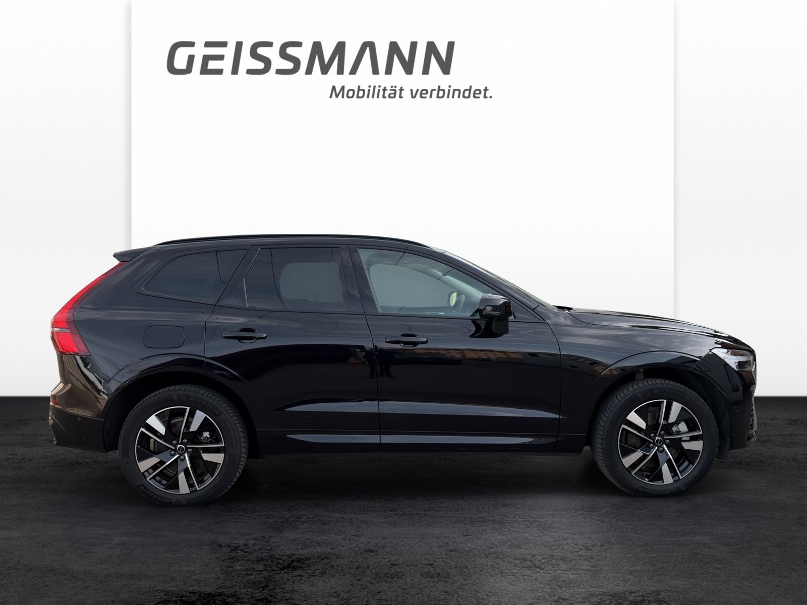 VOLVO XC60 2.0 T8 TE Plus Dark eAWD, Plug-in-Hybrid Petrol/Electric, Second hand / Used, Automatic - 6